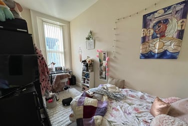 2 bed flat, 17 Woodland Terrace,, Greenbank, Plymouth, PL48NL - Image 4